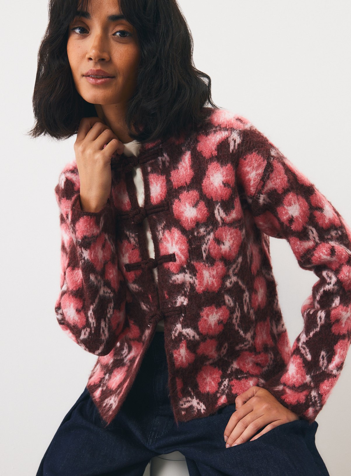 Floral Frogging Cardigan XL - Image 1 thumbnail